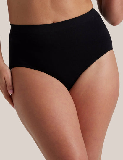 Bare Essentials Full Brief – Black