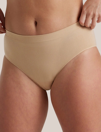 Bare Essentials Midi Brief – Rose Beige